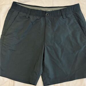 Under Armour golf shorts